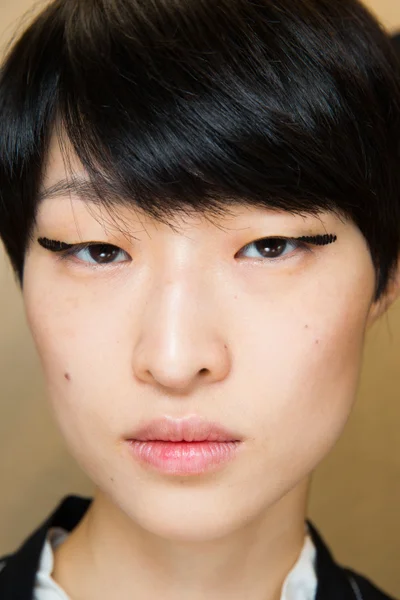 Look 5